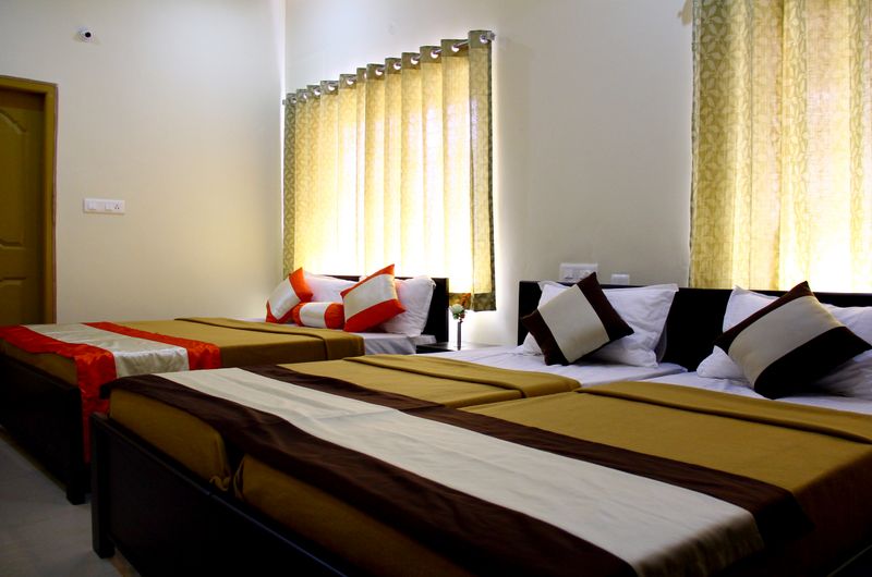 Suvarna Comfort-Family Adjoining Room