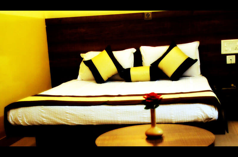 Suvarna Residency-Deluxe AC Room3