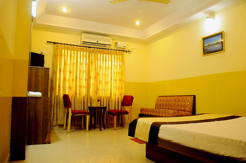 Suvarna Residency-Deluxe AC Room7